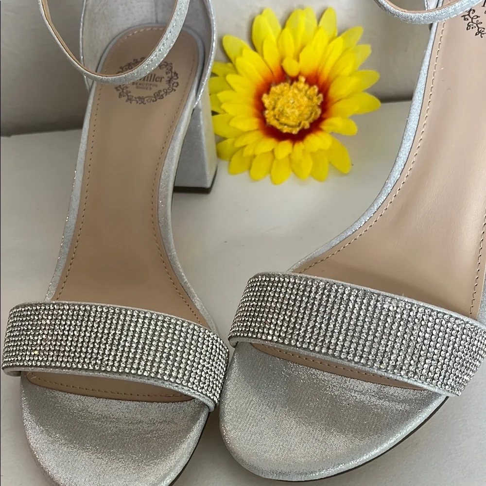 Elegant Silver Ankle Strap Heels. I. Miller brand, new without tag - Picture 7 of 11